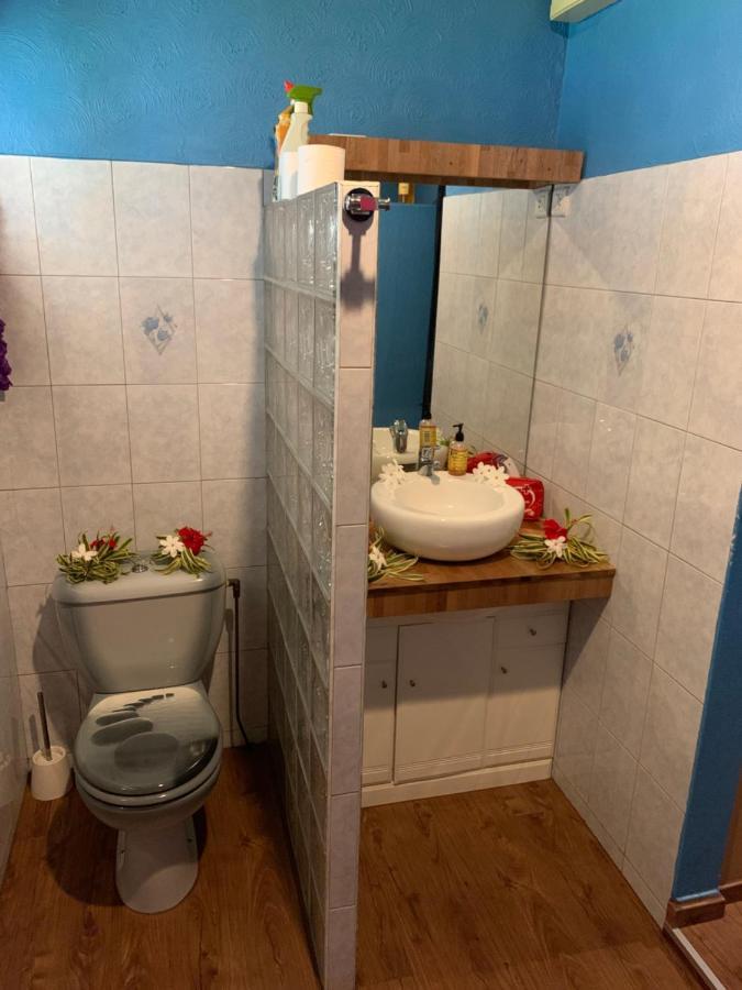 A Tomo Mai Homestay, Close To Airport, Private Bathroom Free Parking And Wifi With High Connection And Breakfast Optional Faaa Exterior photo
