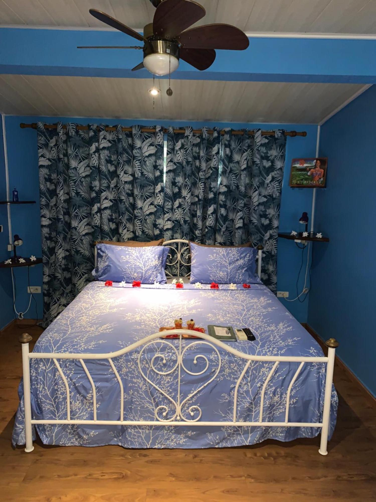 A Tomo Mai Homestay, Close To Airport, Private Bathroom Free Parking And Wifi With High Connection And Breakfast Optional Faaa Exterior photo