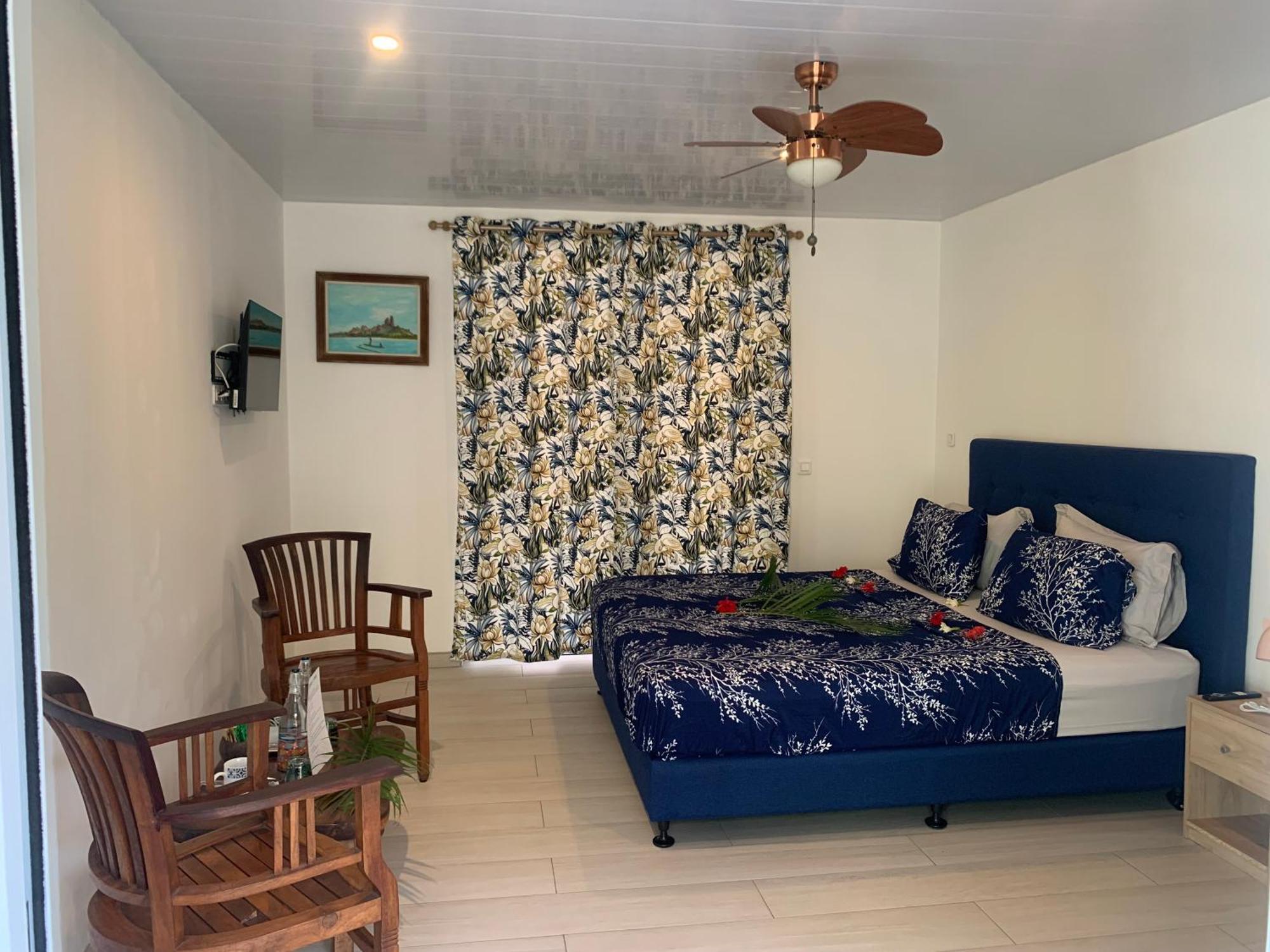 A Tomo Mai Homestay, Close To Airport, Private Bathroom Free Parking And Wifi With High Connection And Breakfast Optional Faaa Exterior photo