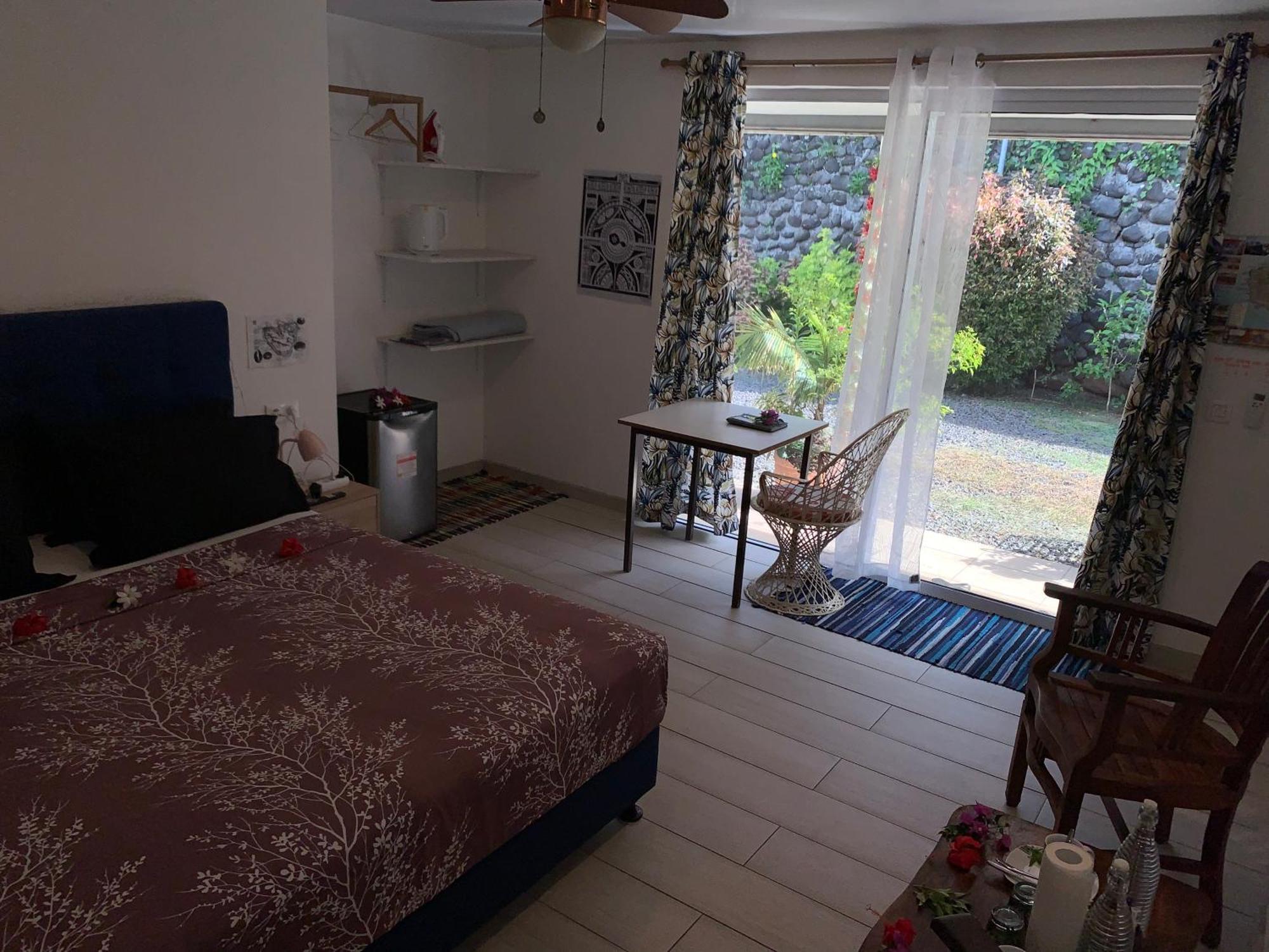 A Tomo Mai Homestay, Close To Airport, Private Bathroom Free Parking And Wifi With High Connection And Breakfast Optional Faaa Exterior photo